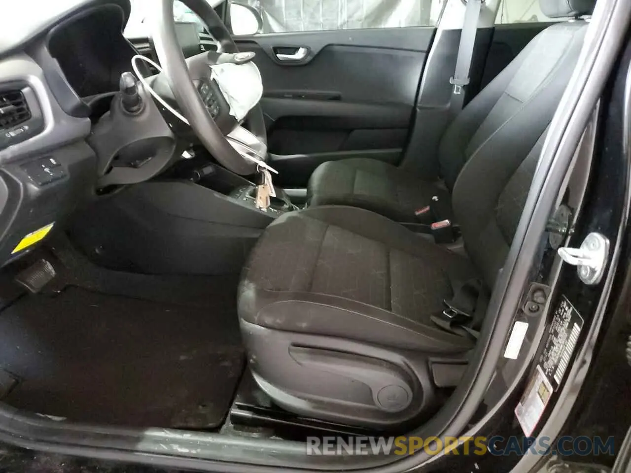 7 fotografías del automóvil dañado 3KPA24AD4ME383252 KIA RIO 2021