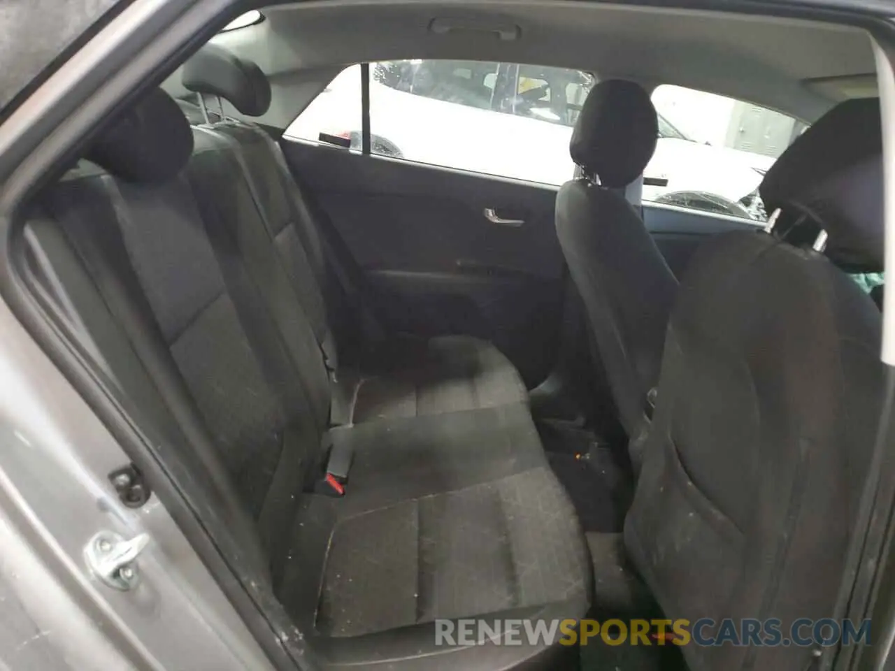 10 fotografías del automóvil dañado 3KPA24AD4ME393022 KIA RIO 2021