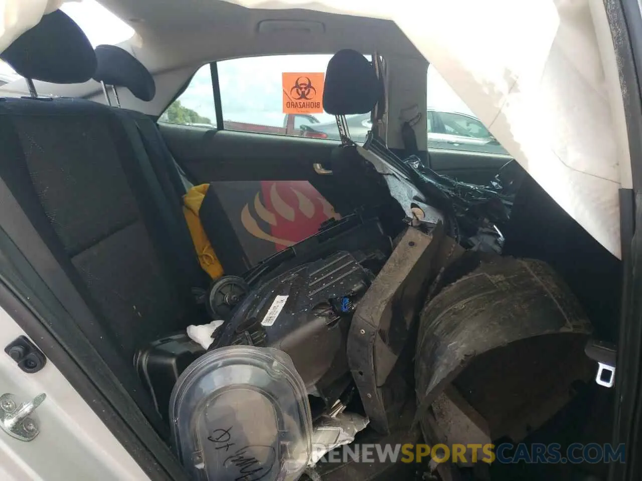 10 fotografías del automóvil dañado 3KPA24AD4ME402124 KIA RIO 2021