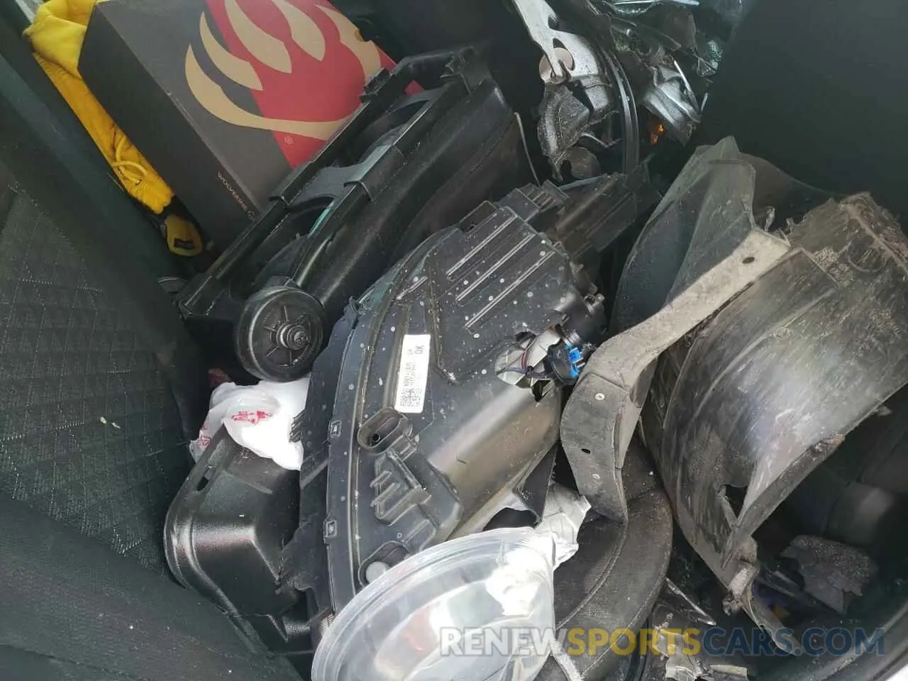 12 fotografías del automóvil dañado 3KPA24AD4ME402124 KIA RIO 2021