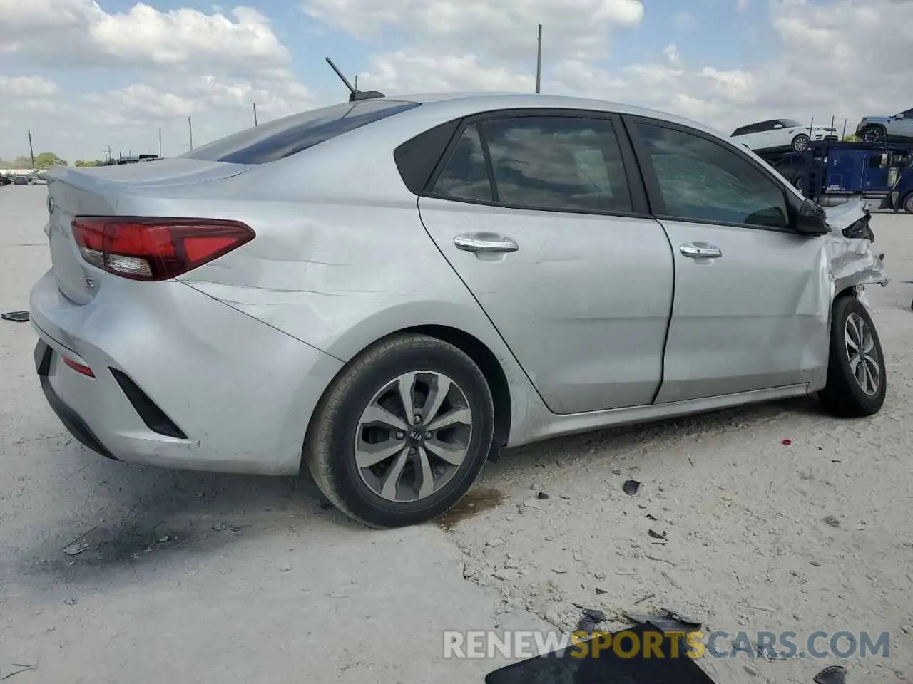 3 fotografías del automóvil dañado 3KPA24AD4ME424429 KIA RIO 2021