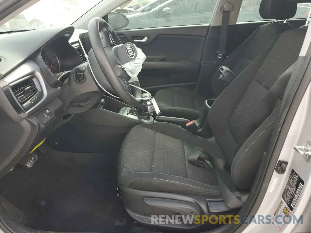 7 fotografías del automóvil dañado 3KPA24AD4ME424429 KIA RIO 2021