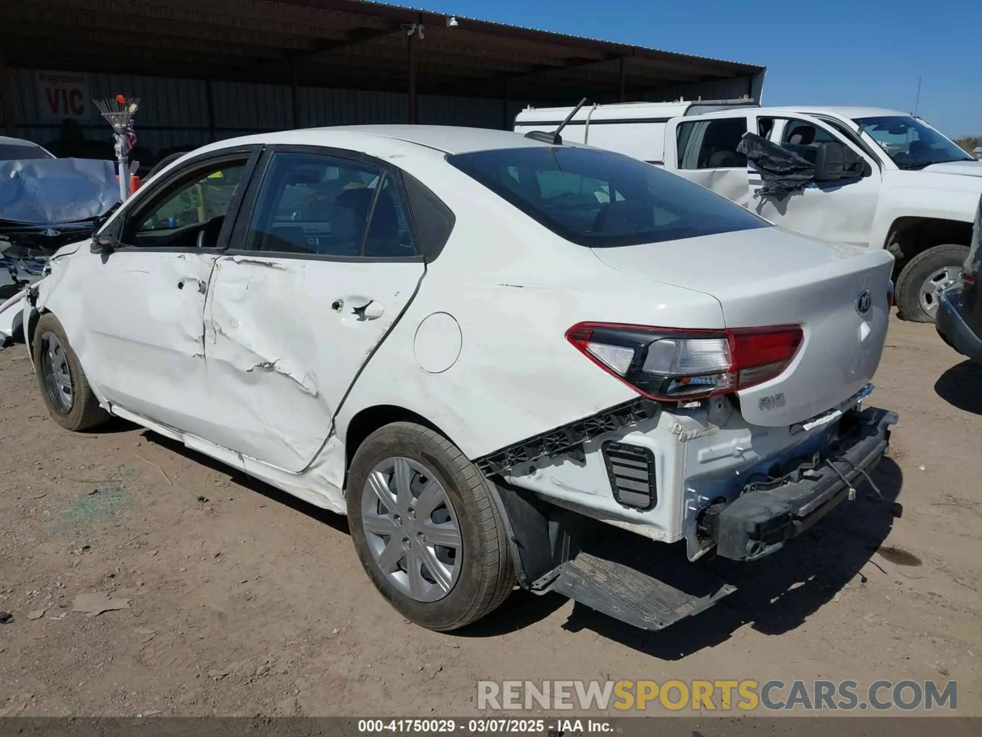 3 fotografías del automóvil dañado 3KPA24AD4ME430442 KIA RIO 2021