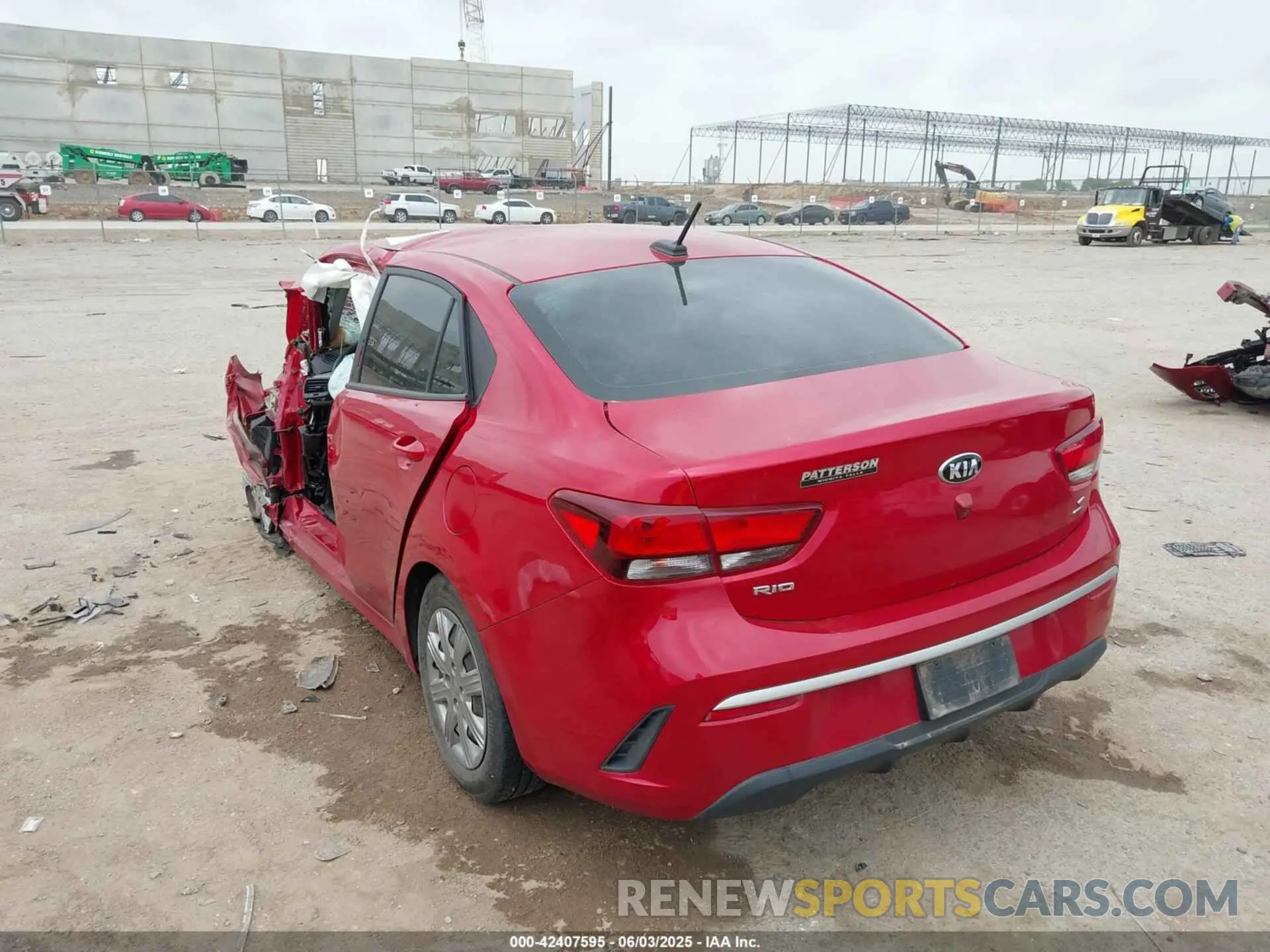 3 fotografías del automóvil dañado 3KPA24AD6ME406451 KIA RIO 2021