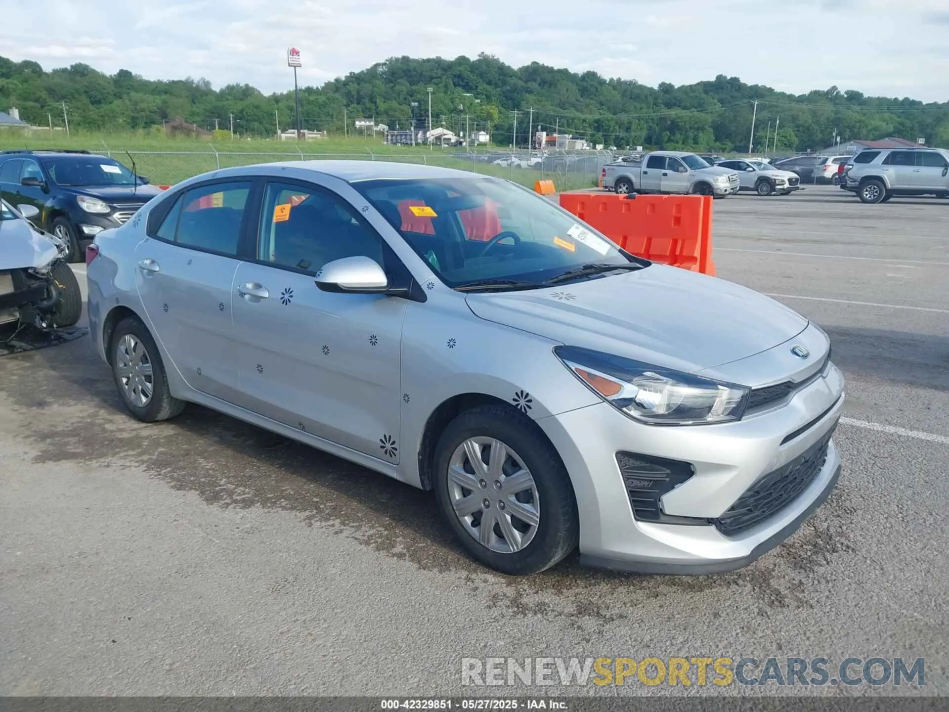 1 fotografías del automóvil dañado 3KPA24AD7ME422612 KIA RIO 2021