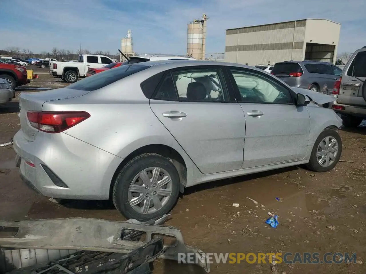 3 fotografías del automóvil dañado 3KPA24AD8ME378457 KIA RIO 2021