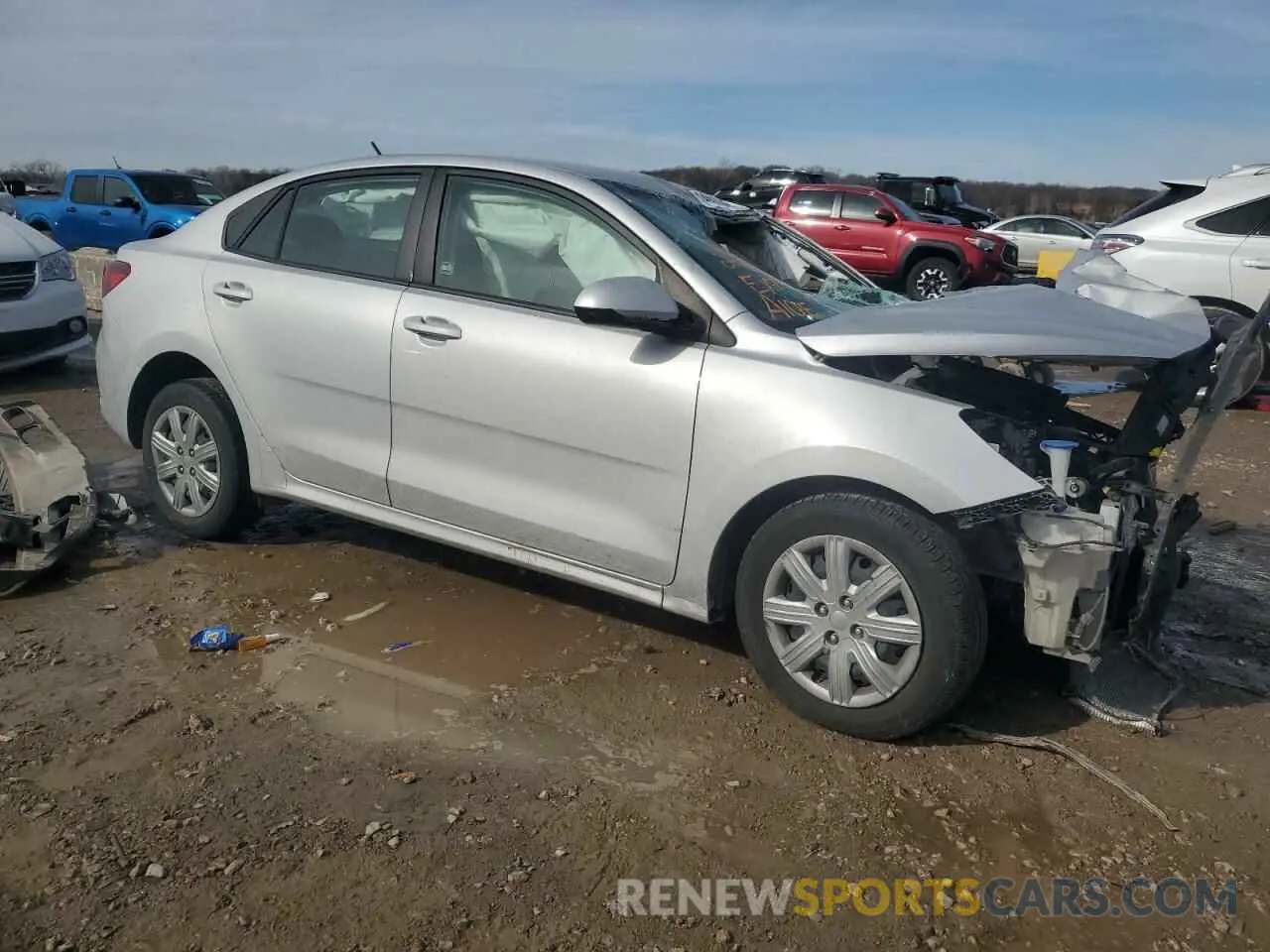 4 fotografías del automóvil dañado 3KPA24AD8ME378457 KIA RIO 2021