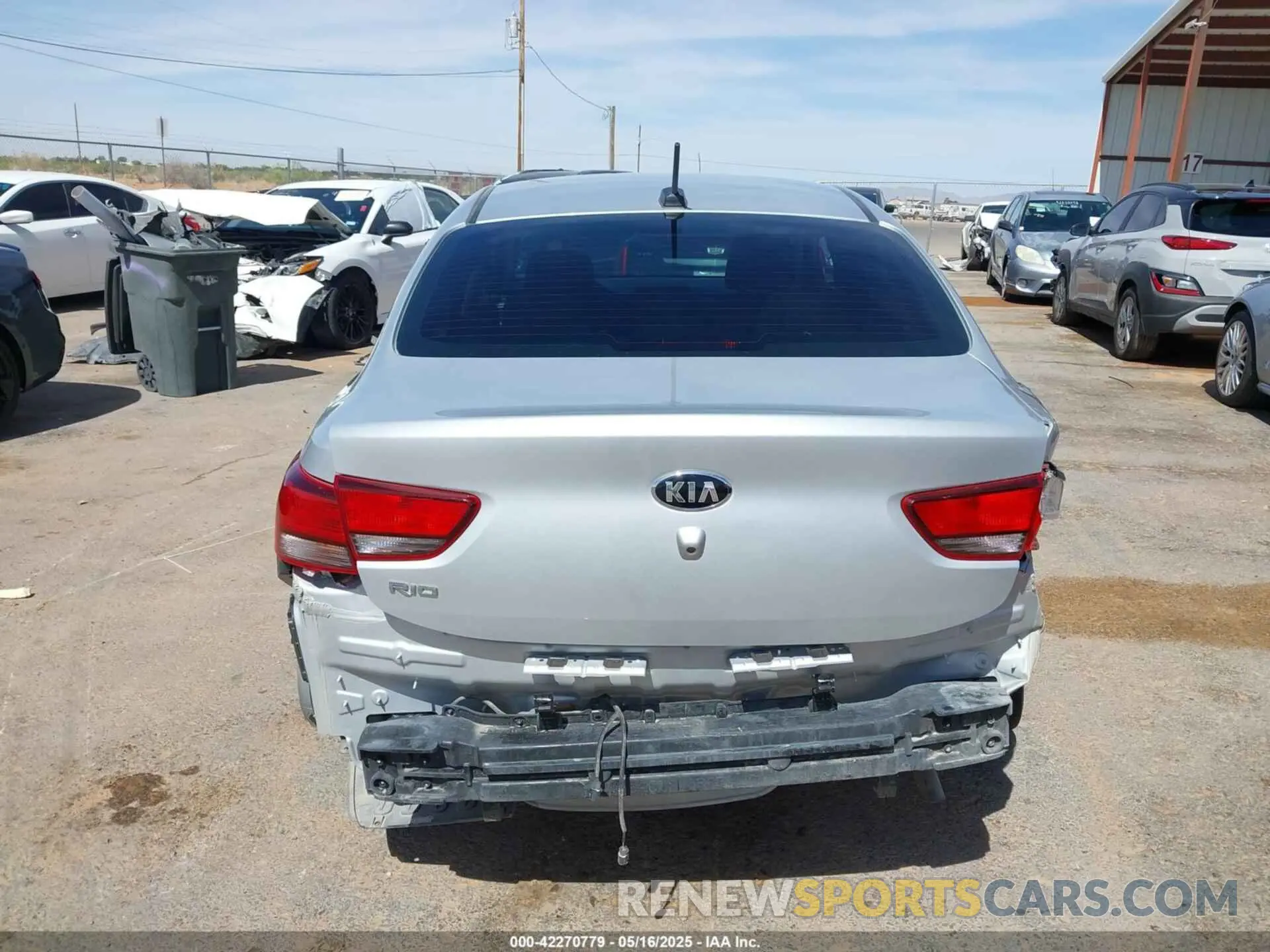16 fotografías del automóvil dañado 3KPA24AD8ME395534 KIA RIO 2021
