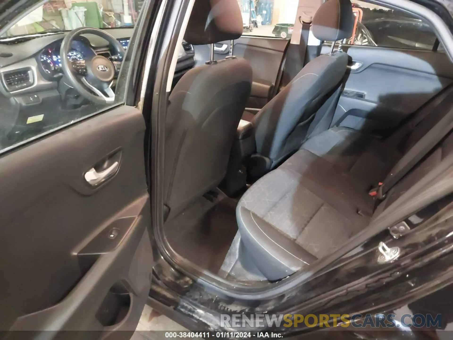 8 fotografías del automóvil dañado 3KPA24AD9ME385515 KIA RIO 2021