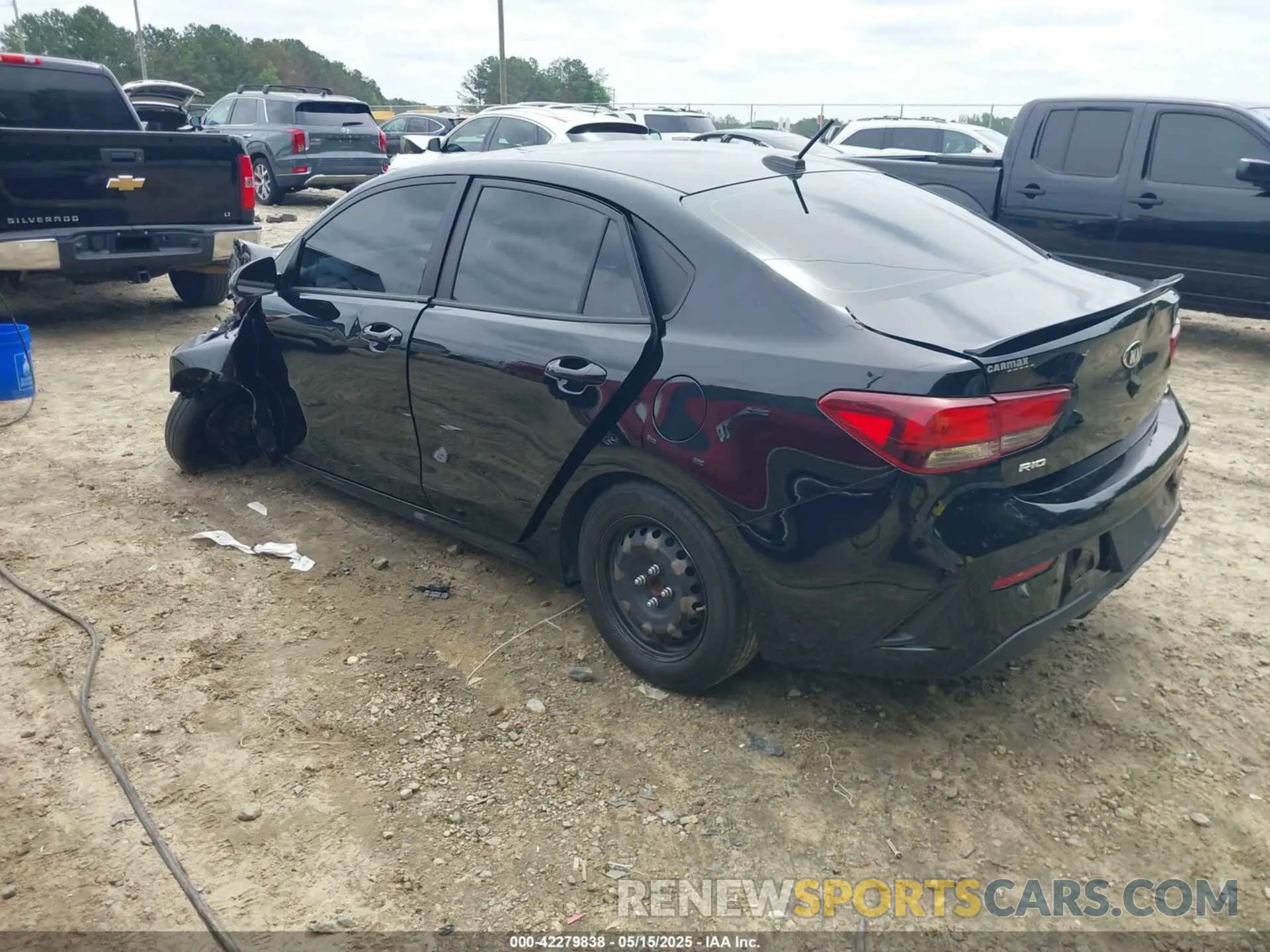 3 fotografías del automóvil dañado 3KPA24AD9ME406458 KIA RIO 2021