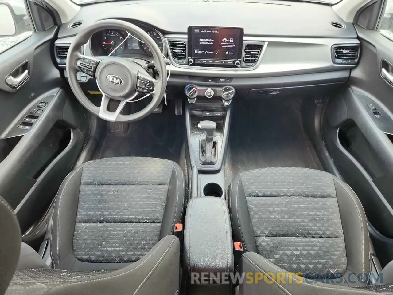 8 fotografías del automóvil dañado 3KPA25AD1ME388012 KIA RIO 2021