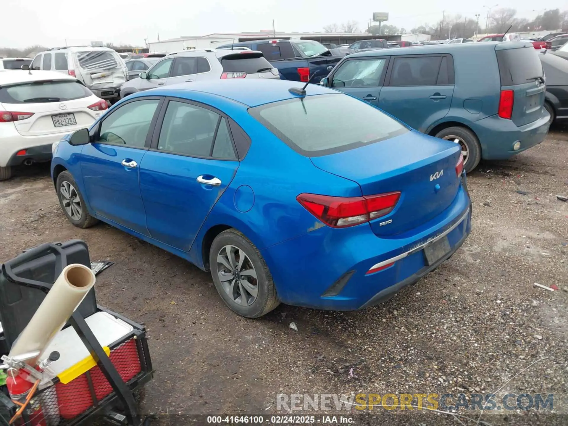 3 fotografías del automóvil dañado 3KPA24AD0NE458613 KIA RIO 2022