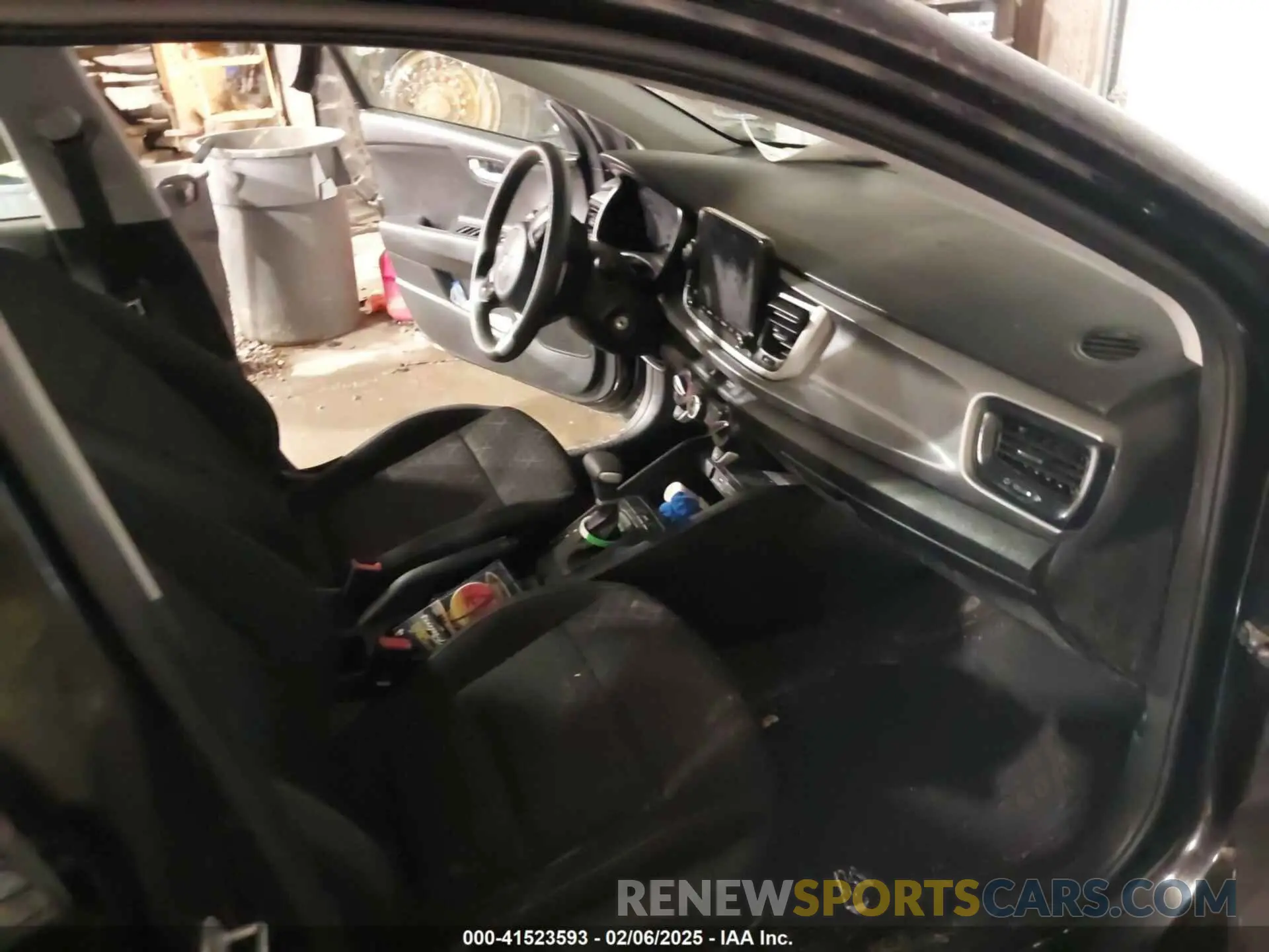 5 fotografías del automóvil dañado 3KPA24AD1NE440072 KIA RIO 2022