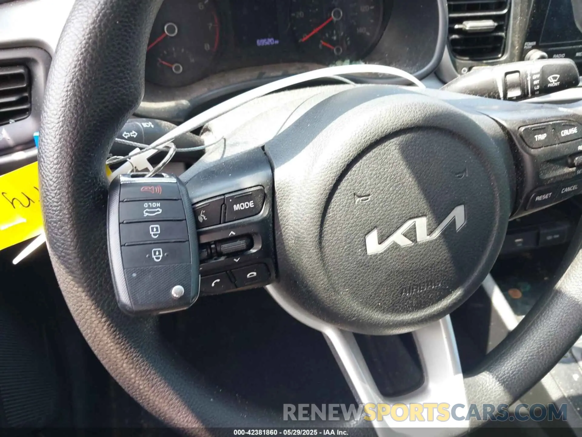 11 fotografías del automóvil dañado 3KPA24AD1NE484816 KIA RIO 2022