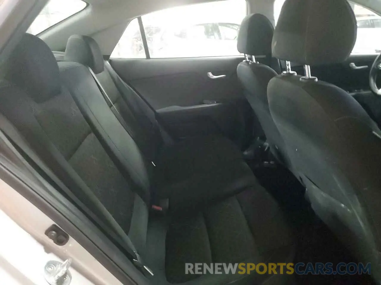 10 fotografías del automóvil dañado 3KPA24AD2NE445328 KIA RIO 2022