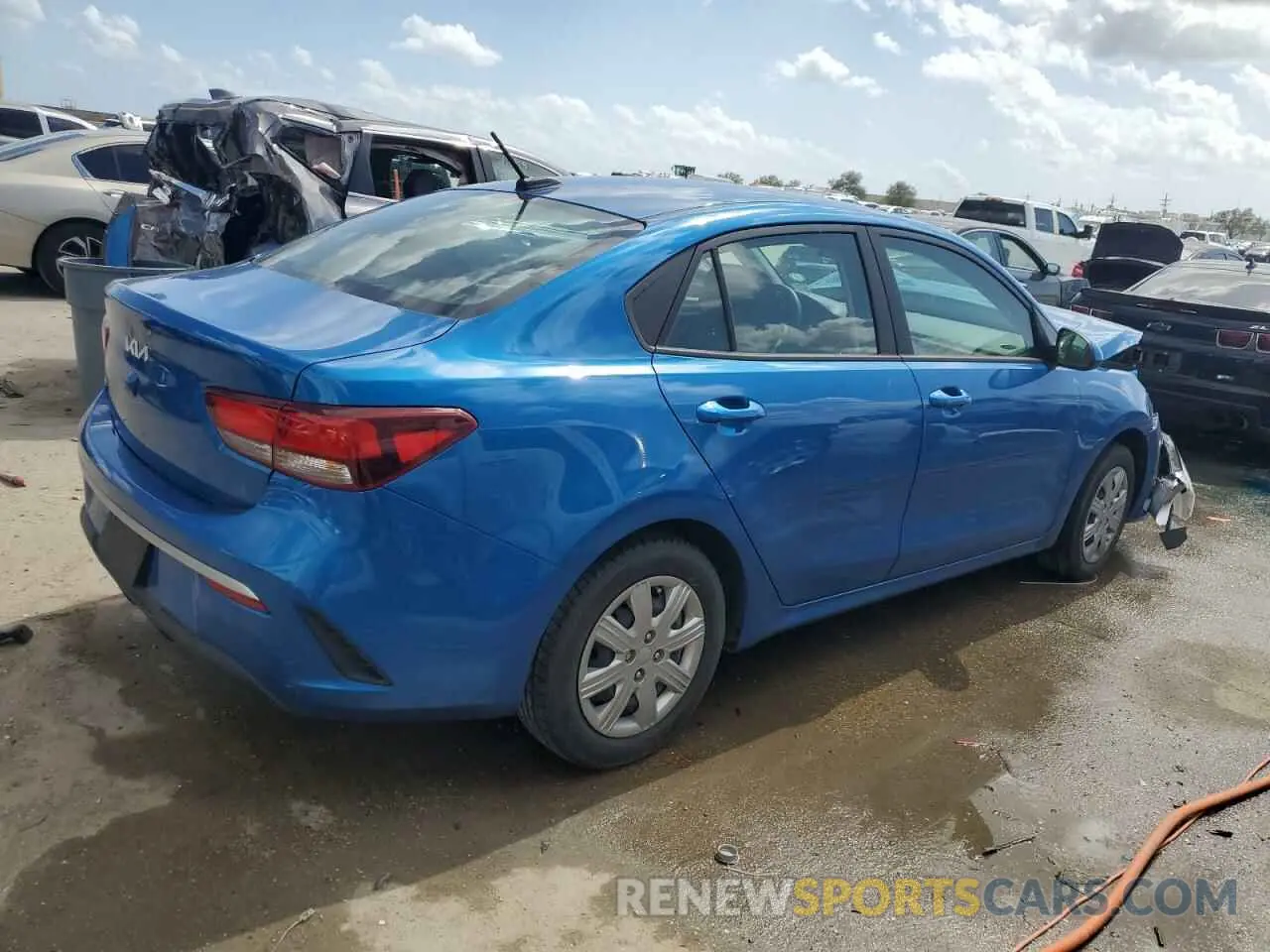 3 fotografías del automóvil dañado 3KPA24AD3NE468231 KIA RIO 2022