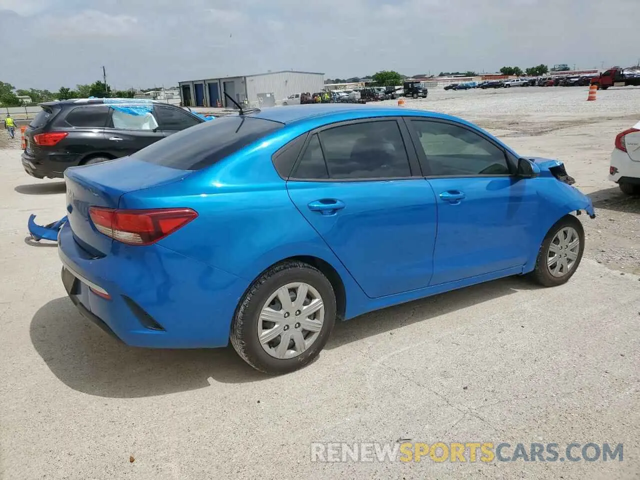 3 fotografías del automóvil dañado 3KPA24AD3NE485482 KIA RIO 2022