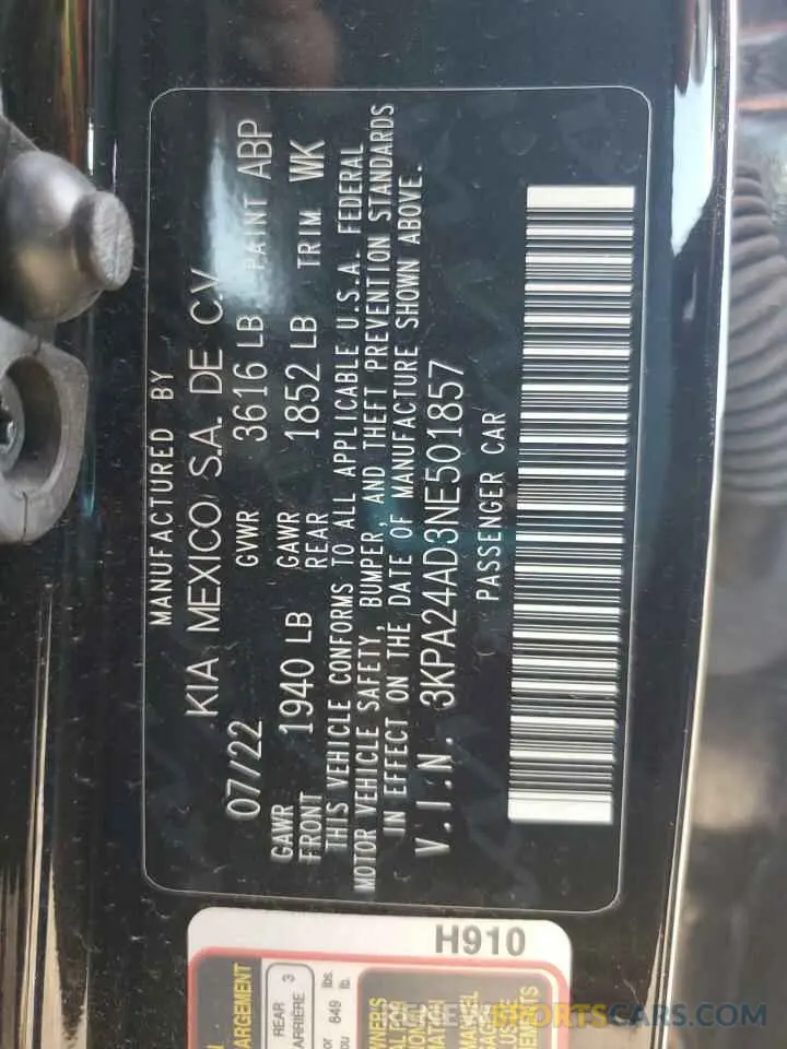 12 fotografías del automóvil dañado 3KPA24AD3NE501857 KIA RIO 2022