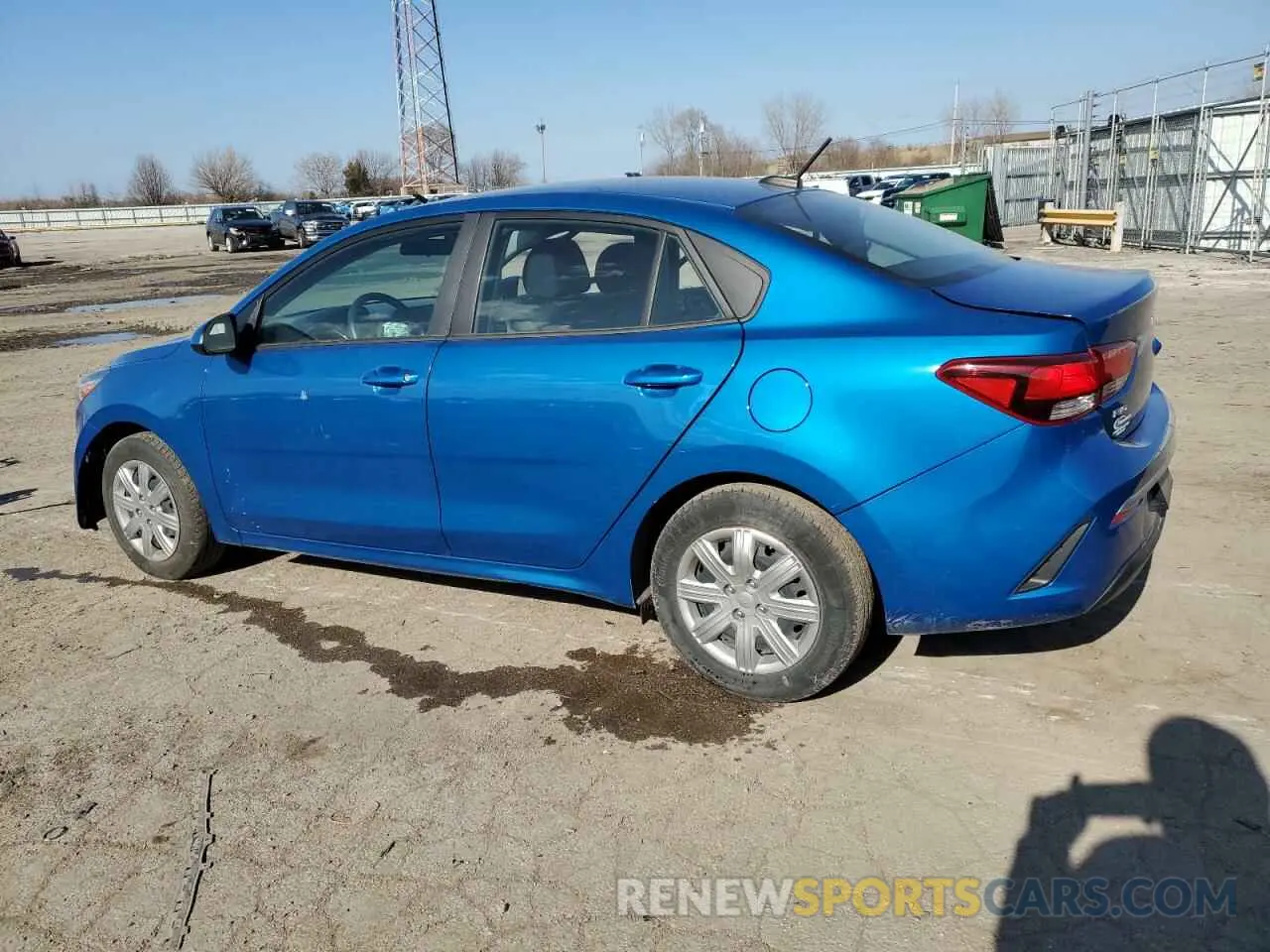 2 fotografías del automóvil dañado 3KPA24AD4NE431186 KIA RIO 2022