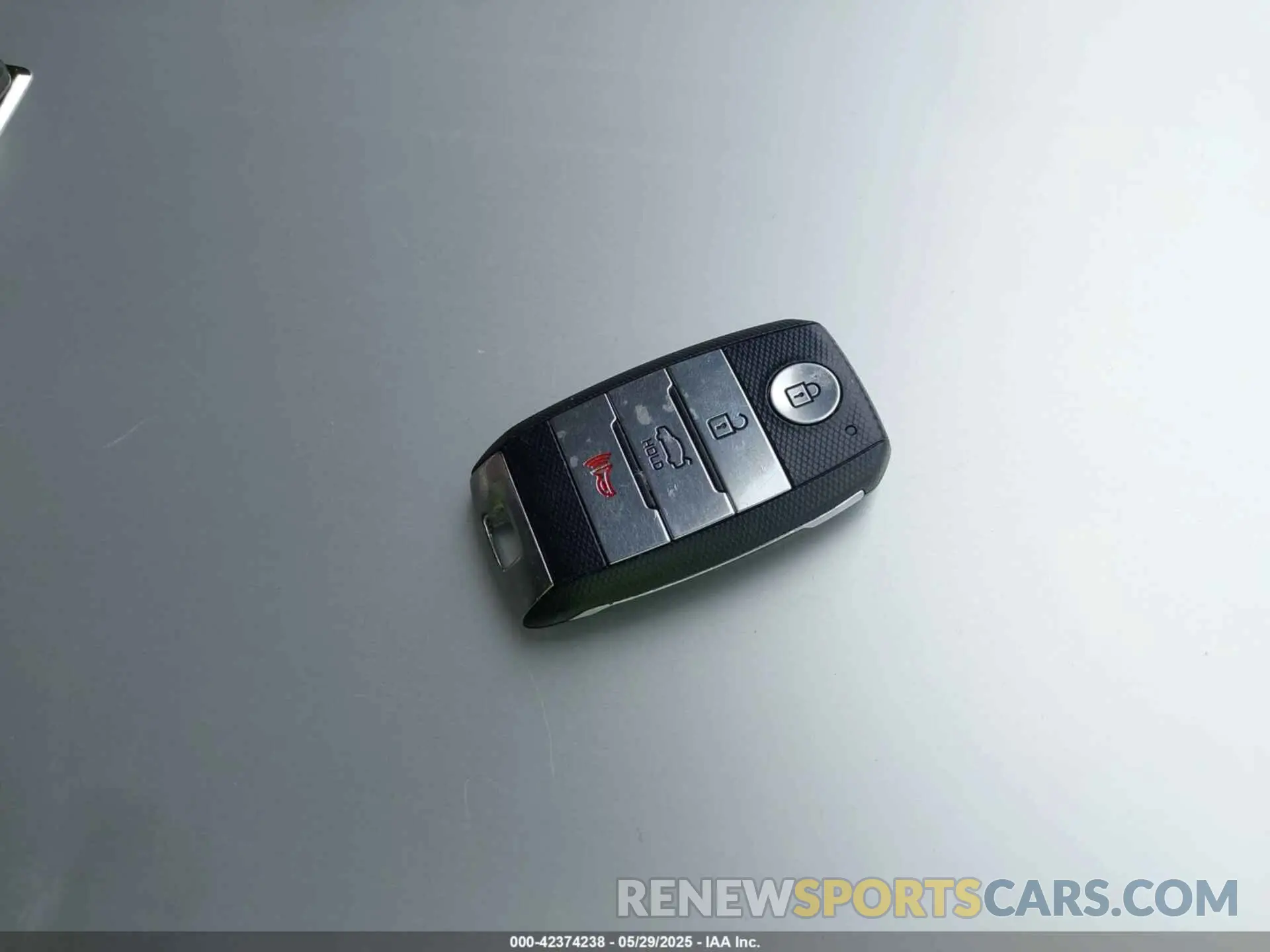 11 fotografías del automóvil dañado 3KPA24AD4NE481215 KIA RIO 2022