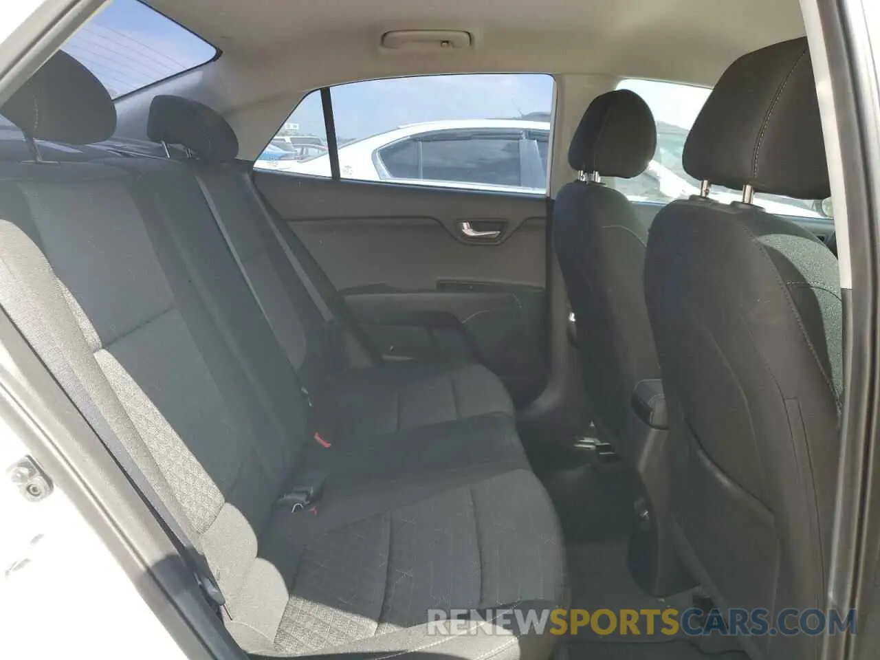 10 fotografías del automóvil dañado 3KPA24AD4NE481280 KIA RIO 2022