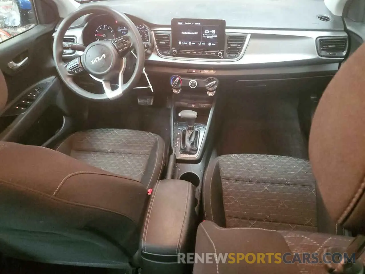 8 fotografías del automóvil dañado 3KPA24AD4NE507442 KIA RIO 2022