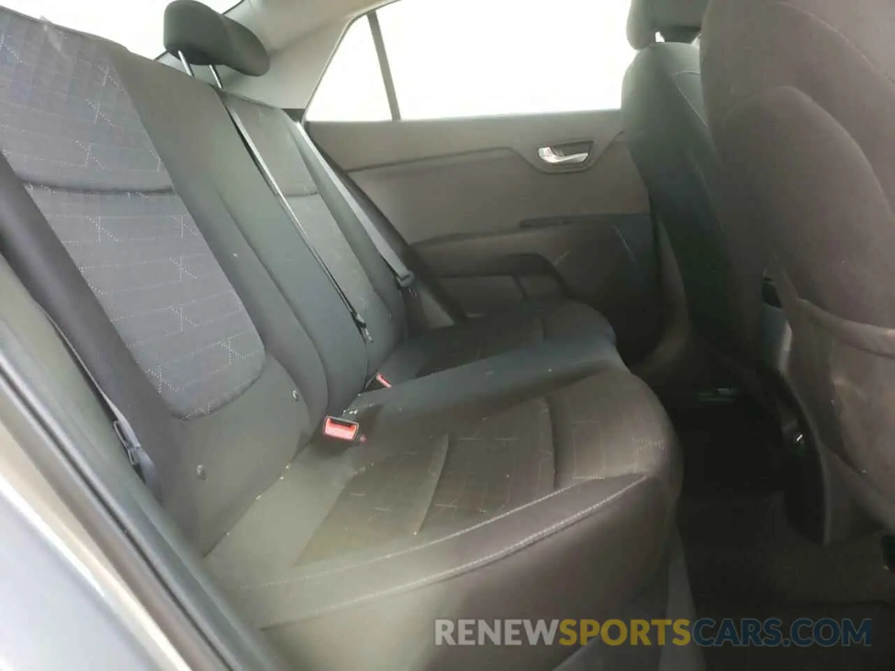 10 fotografías del automóvil dañado 3KPA24AD5NE432542 KIA RIO 2022