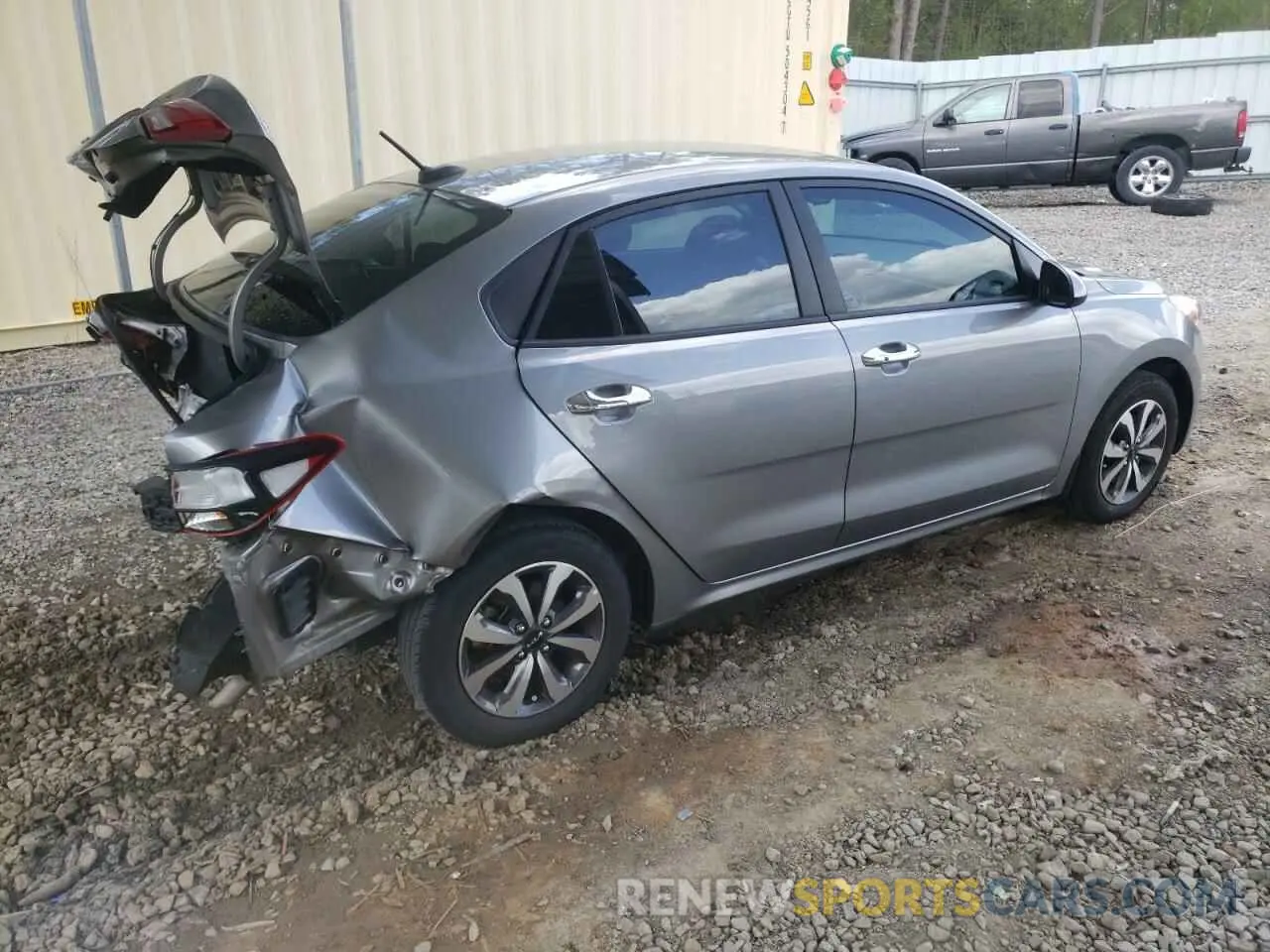3 fotografías del automóvil dañado 3KPA24AD5NE432542 KIA RIO 2022