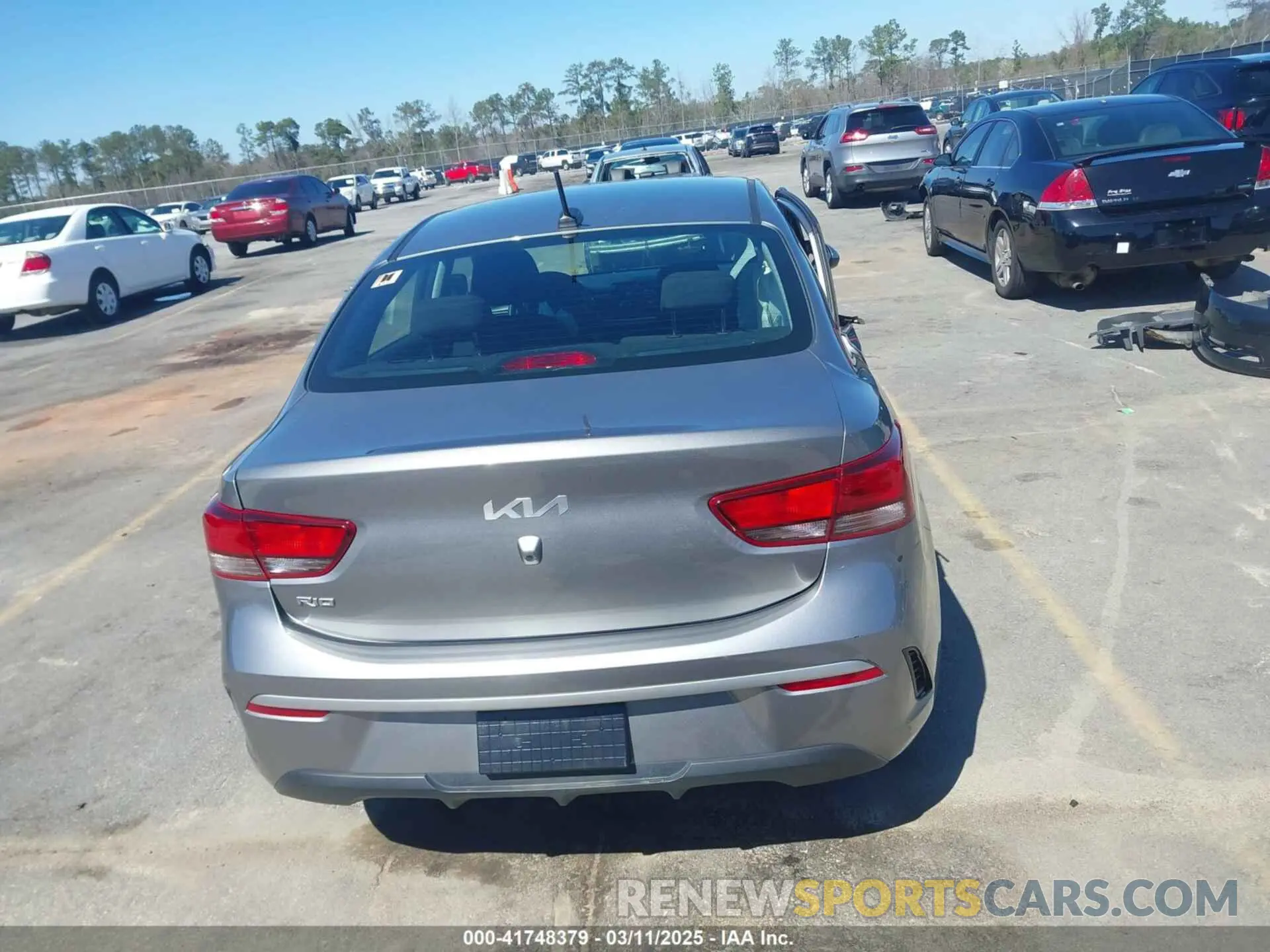 16 fotografías del automóvil dañado 3KPA24AD5NE481448 KIA RIO 2022