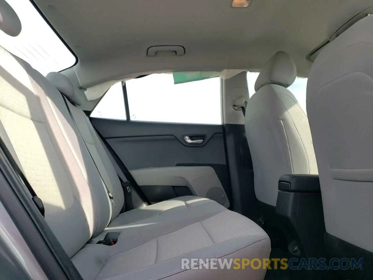 10 fotografías del automóvil dañado 3KPA24AD5NE496113 KIA RIO 2022