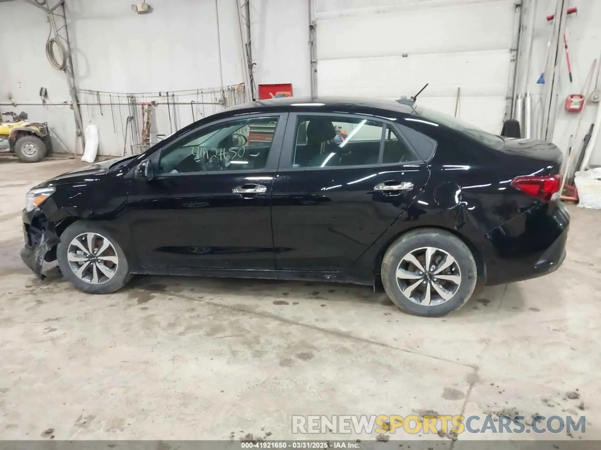 14 fotografías del automóvil dañado 3KPA24AD6NE454842 KIA RIO 2022