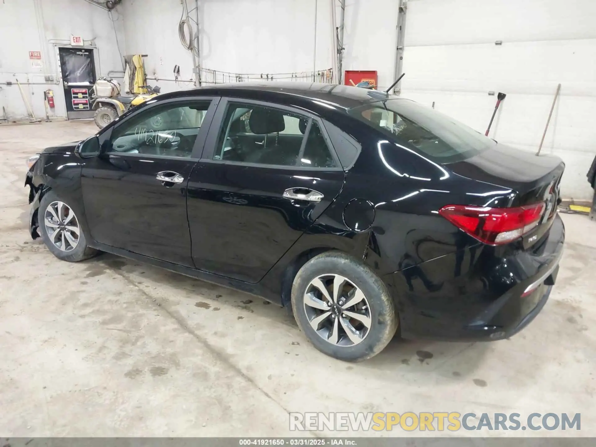 3 fotografías del automóvil dañado 3KPA24AD6NE454842 KIA RIO 2022