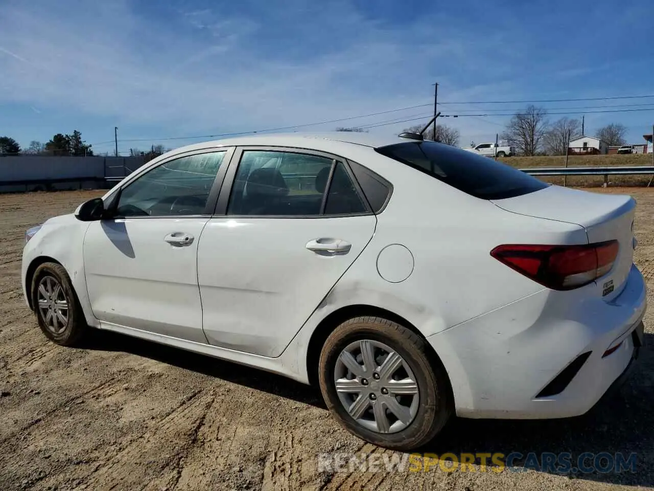 2 fotografías del automóvil dañado 3KPA24AD6NE476064 KIA RIO 2022
