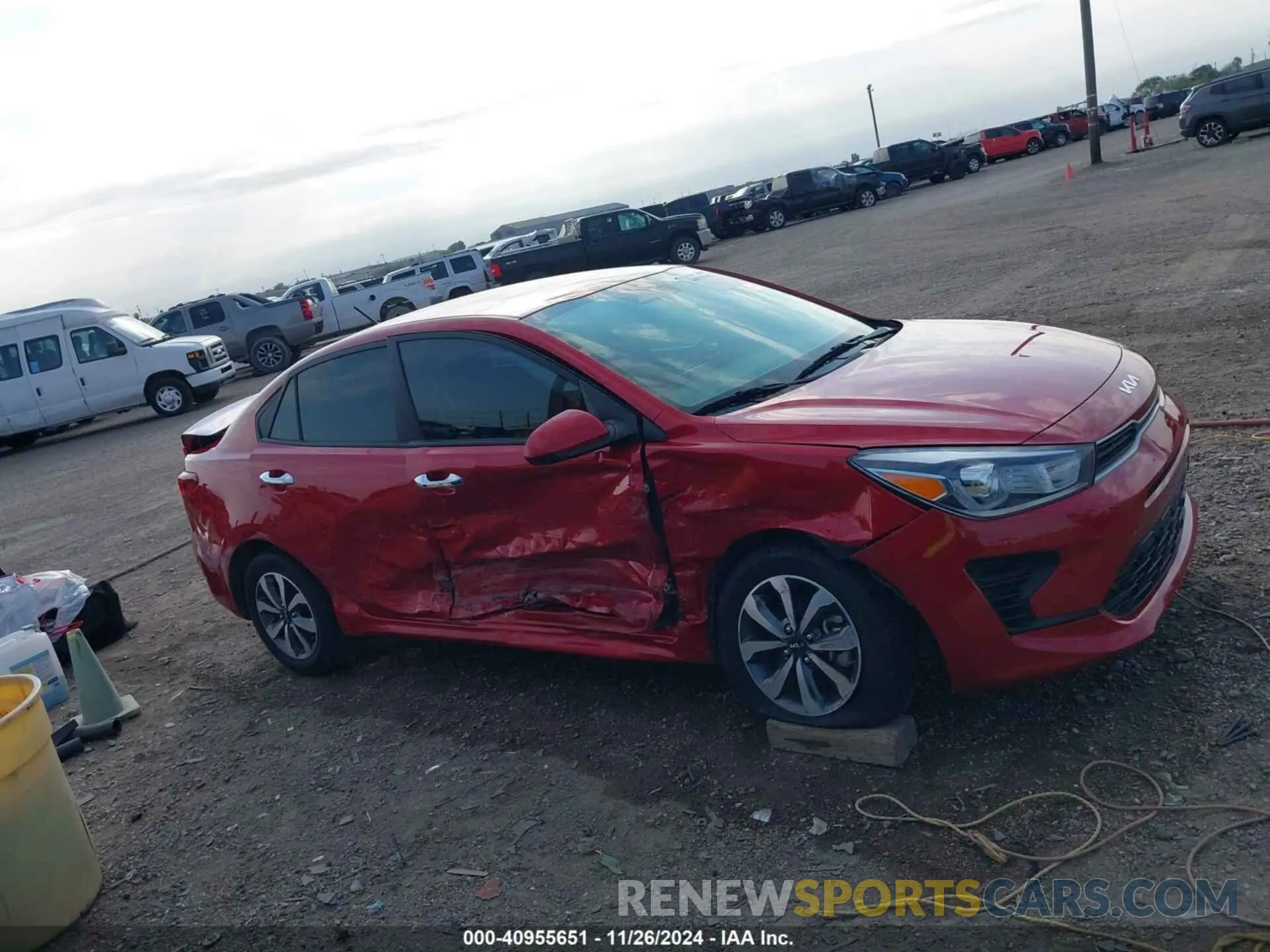 12 fotografías del automóvil dañado 3KPA24AD7NE483413 KIA RIO 2022