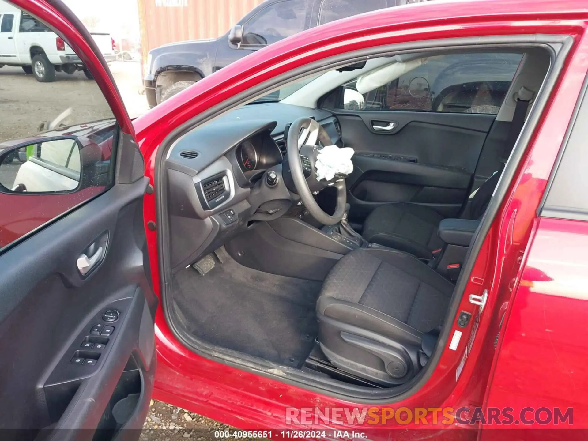 5 fotografías del automóvil dañado 3KPA24AD7NE483413 KIA RIO 2022