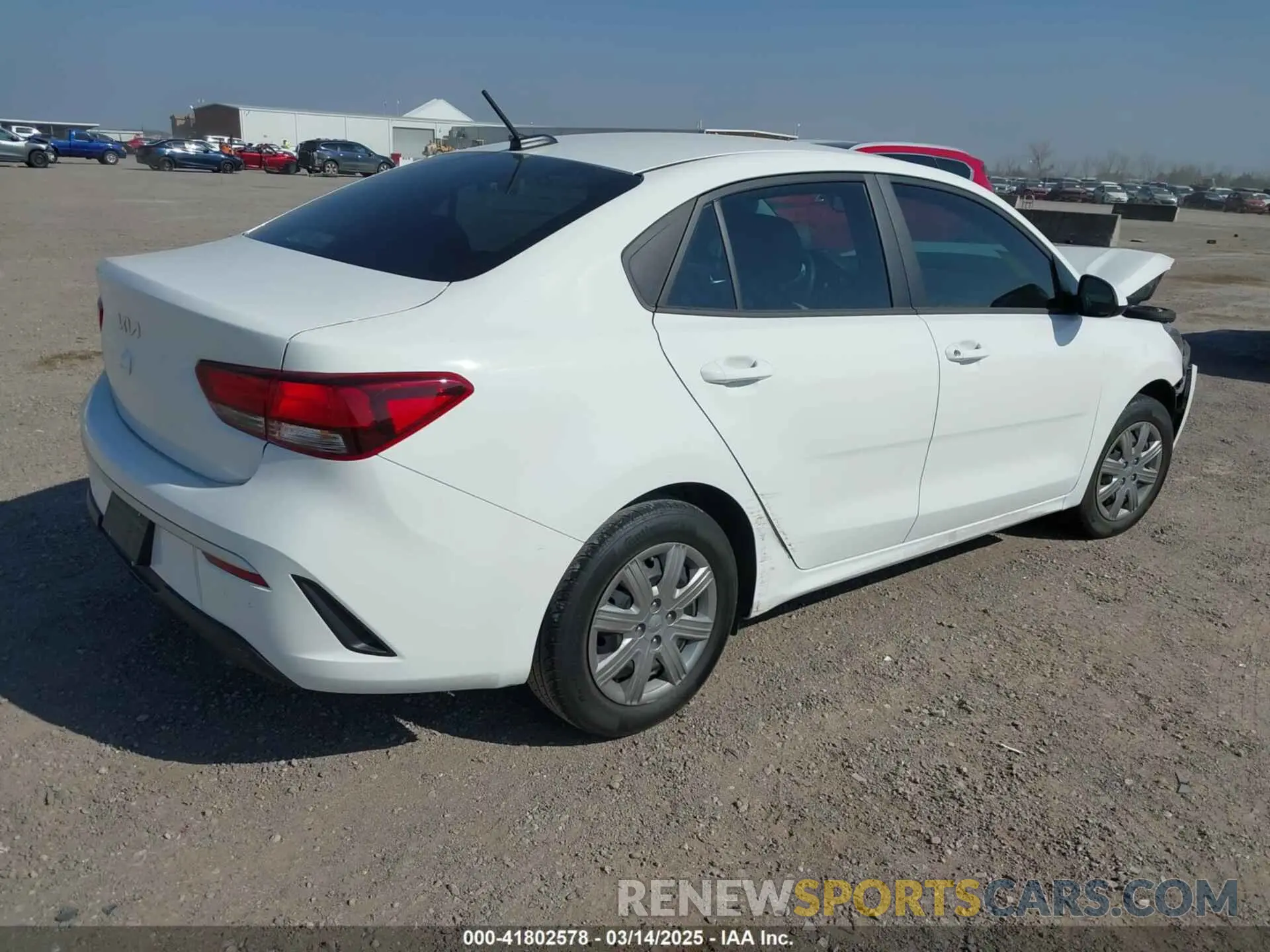 4 fotografías del automóvil dañado 3KPA24AD7NE486800 KIA RIO 2022