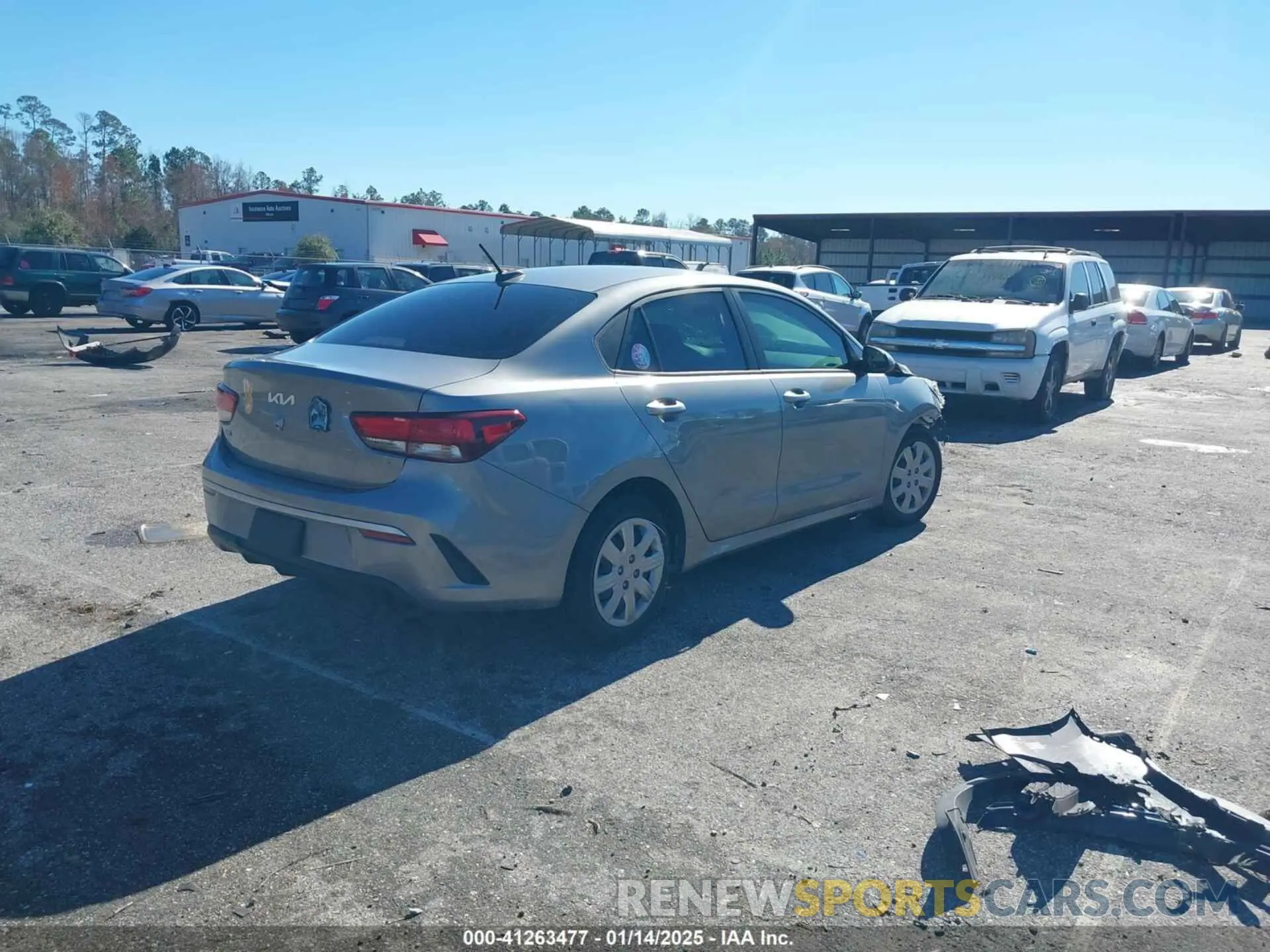 4 fotografías del automóvil dañado 3KPA24AD9NE464104 KIA RIO 2022