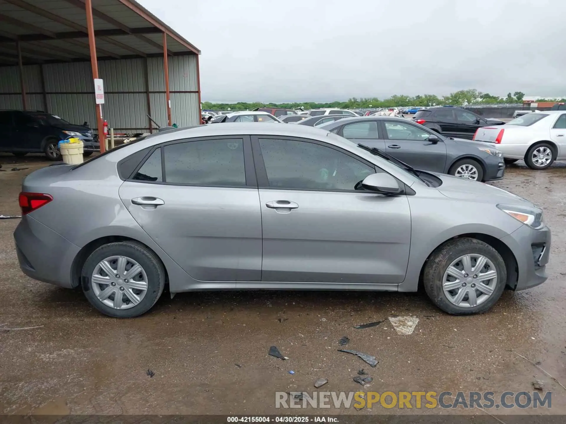 13 fotografías del automóvil dañado 3KPA24AD9NE478004 KIA RIO 2022