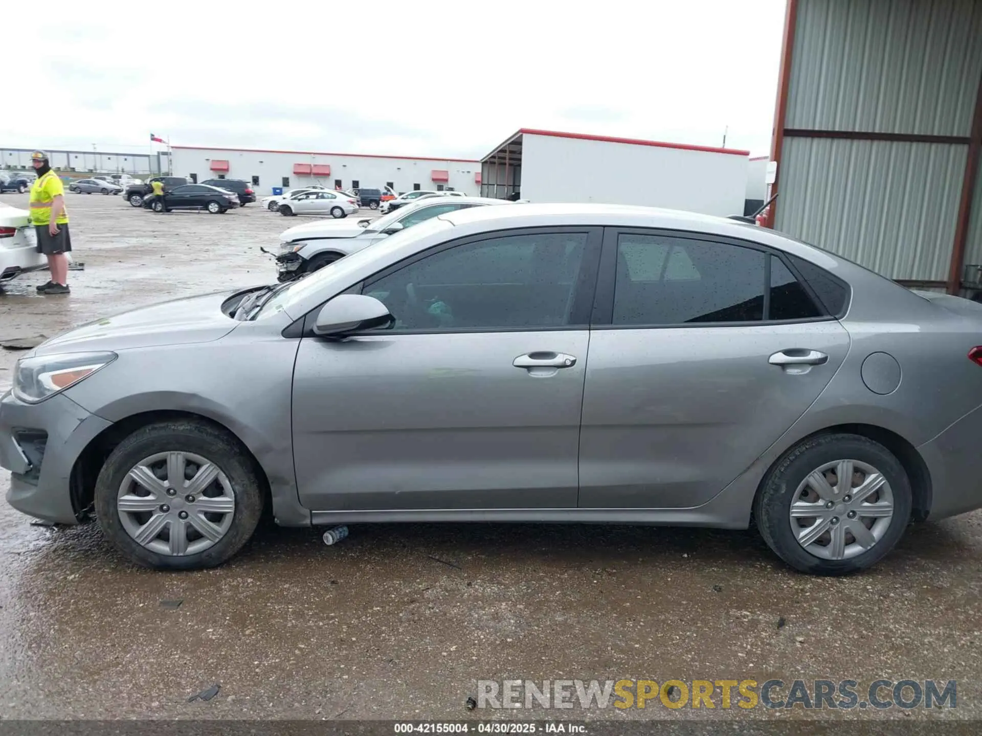 14 fotografías del automóvil dañado 3KPA24AD9NE478004 KIA RIO 2022