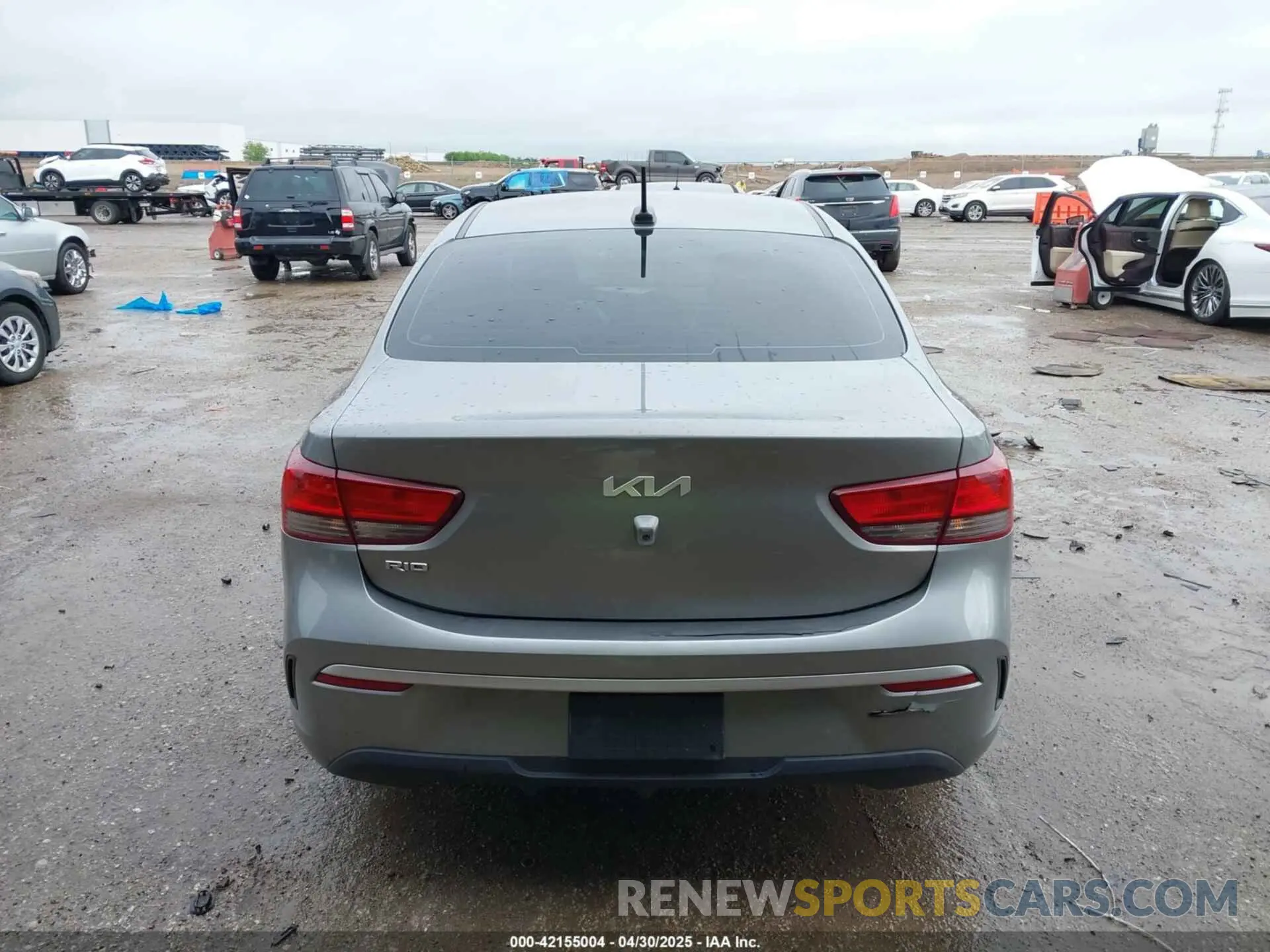 16 fotografías del automóvil dañado 3KPA24AD9NE478004 KIA RIO 2022