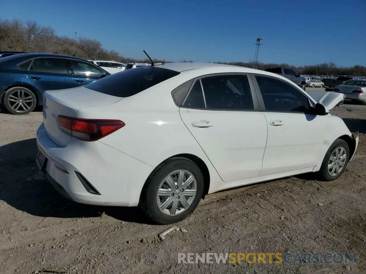 3 fotografías del automóvil dañado 3KPA24AD9NE486717 KIA RIO 2022
