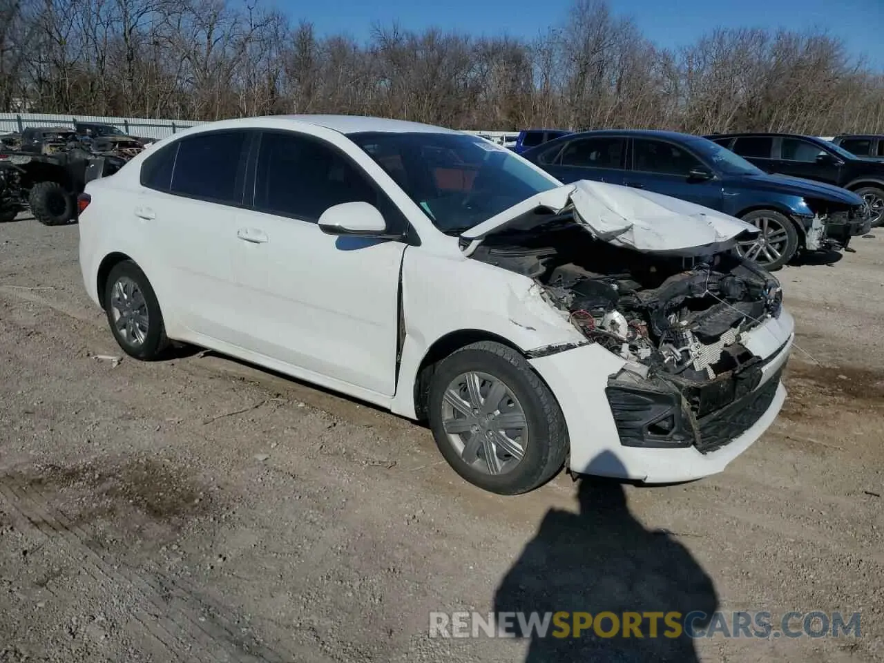 4 fotografías del automóvil dañado 3KPA24AD9NE486717 KIA RIO 2022