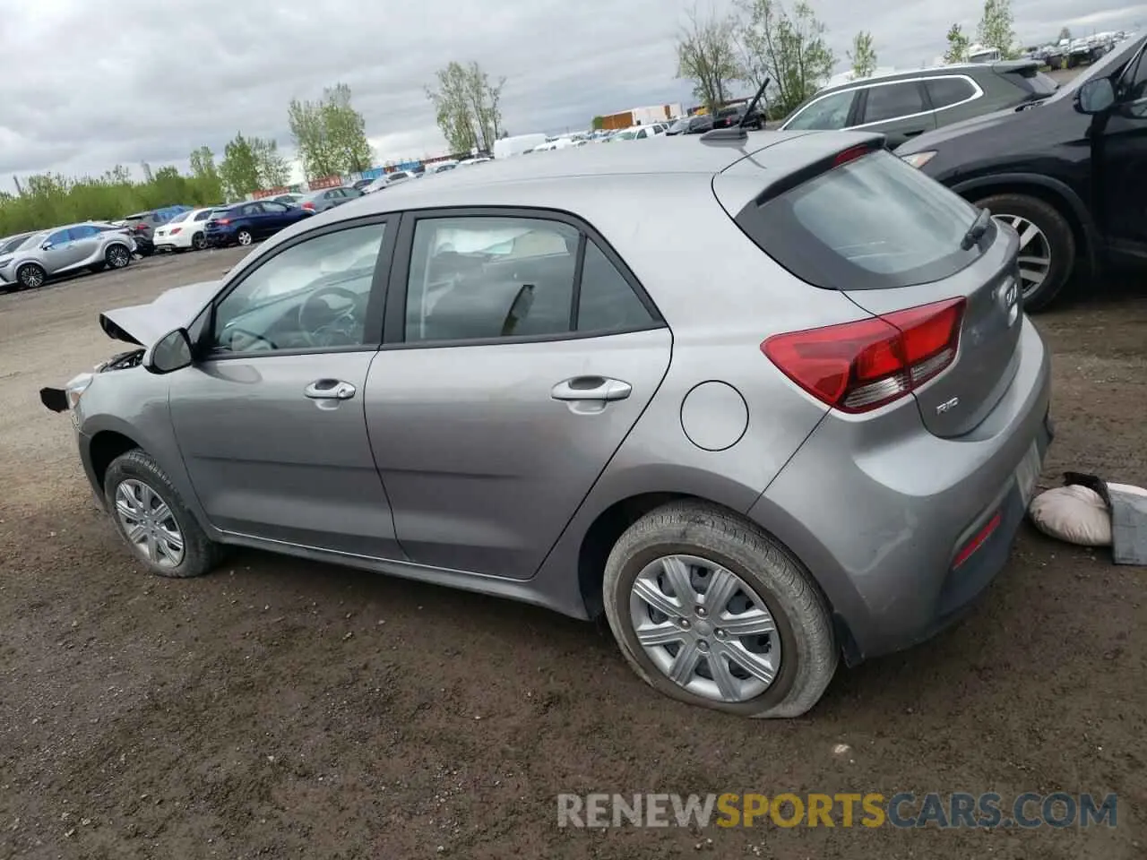 2 fotografías del automóvil dañado 3KPA25AD2NE464225 KIA RIO 2022