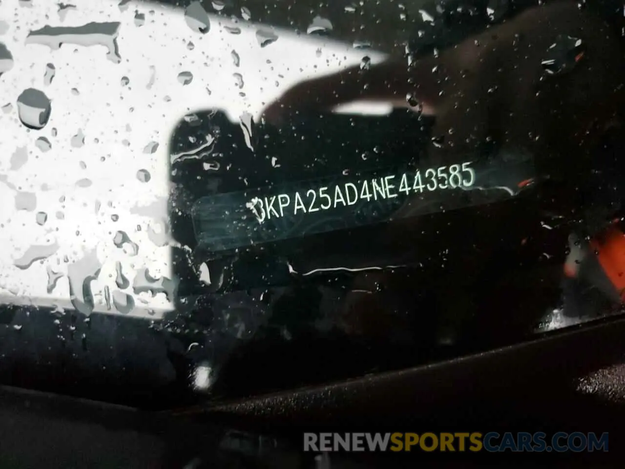 13 fotografías del automóvil dañado 3KPA25AD4NE443585 KIA RIO 2022