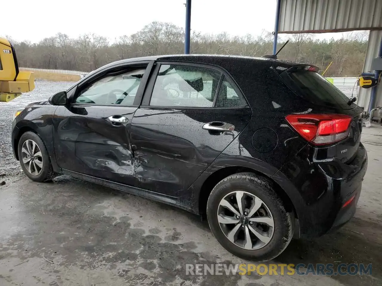 2 fotografías del automóvil dañado 3KPA25AD4NE443585 KIA RIO 2022