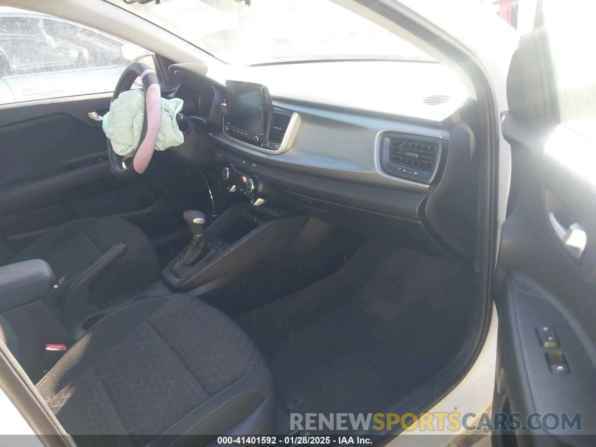 5 fotografías del automóvil dañado 3KPA24AD0PE520787 KIA RIO 2023