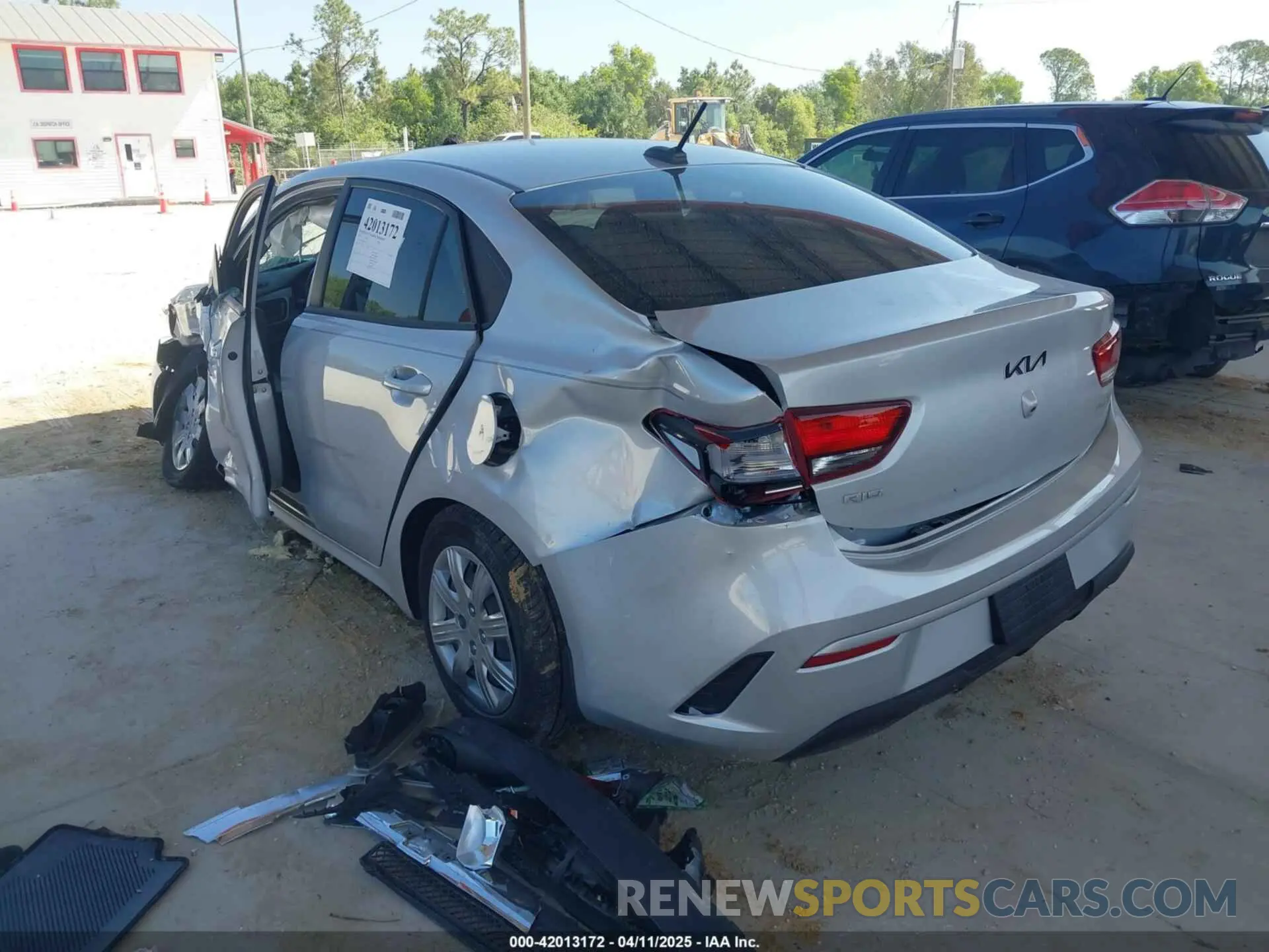 3 fotografías del automóvil dañado 3KPA24AD0PE521437 KIA RIO 2023
