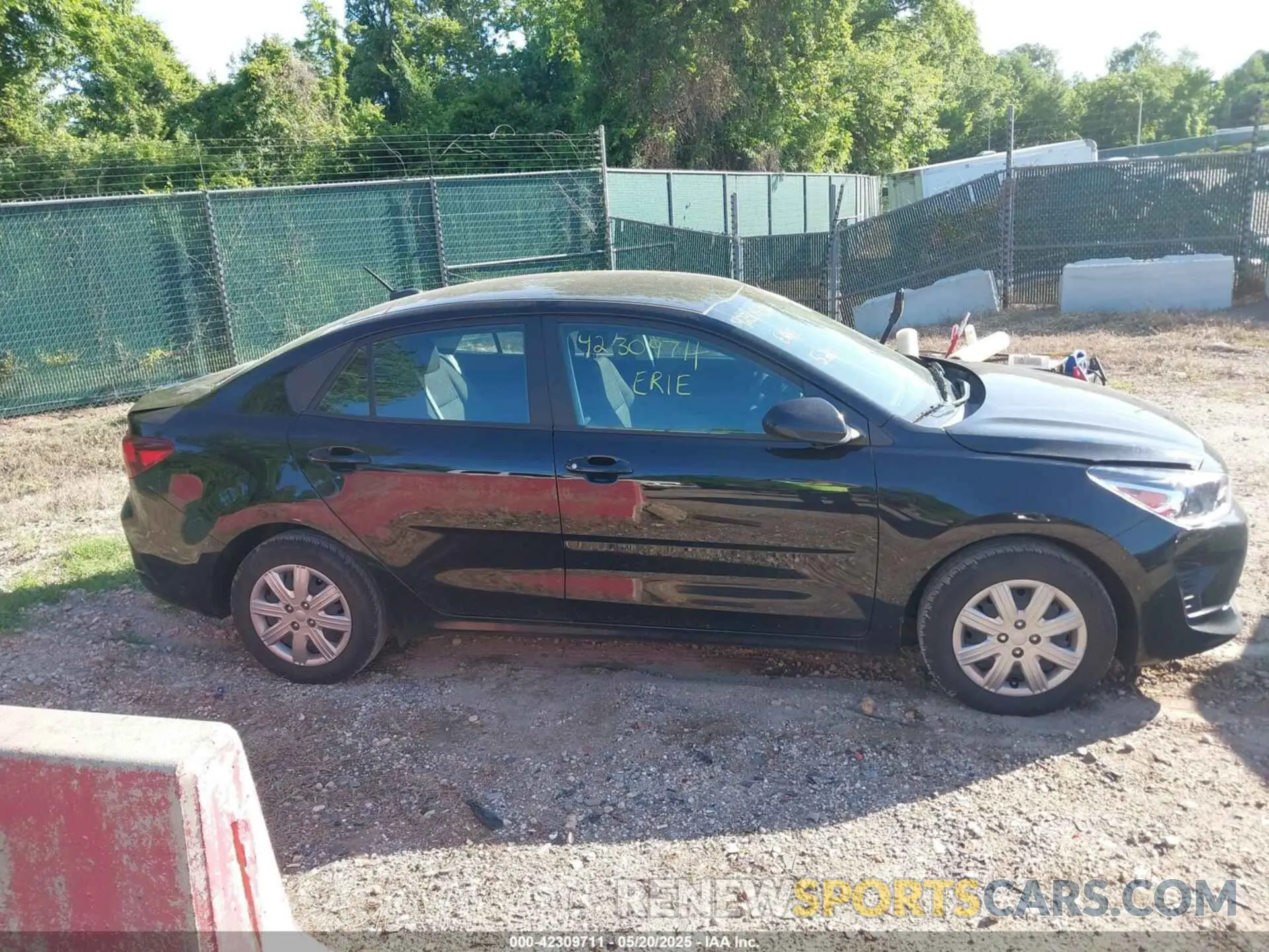 14 fotografías del automóvil dañado 3KPA24AD0PE594565 KIA RIO 2023