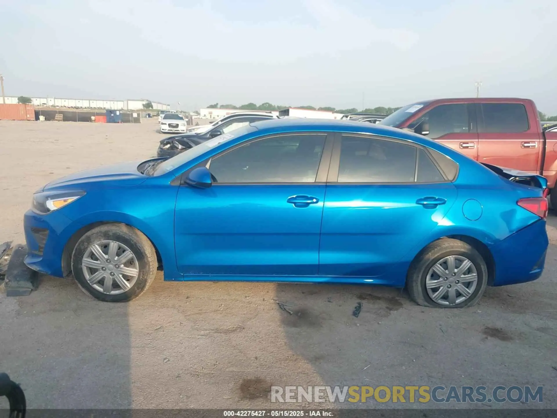 14 fotografías del automóvil dañado 3KPA24AD1PE541860 KIA RIO 2023