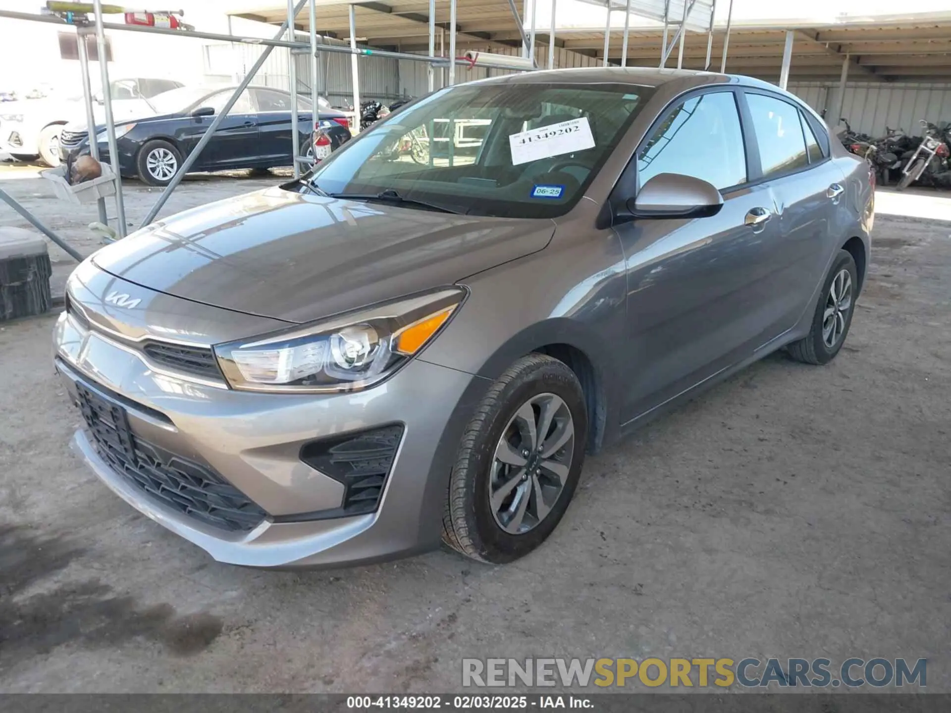 2 fotografías del automóvil dañado 3KPA24AD1PE579816 KIA RIO 2023